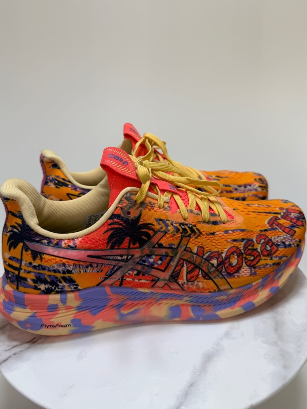 ASICS Women's Noosa Tri 14  Tropical / Orange Pop / Blazing Coral women's  9.5